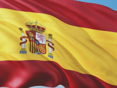Bandera de España con el escudo español